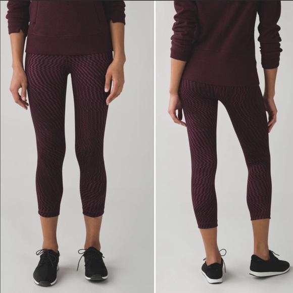 lululemon athletica Pants - Lululemon Shifted Horizon Crop Leggings Maroon 4